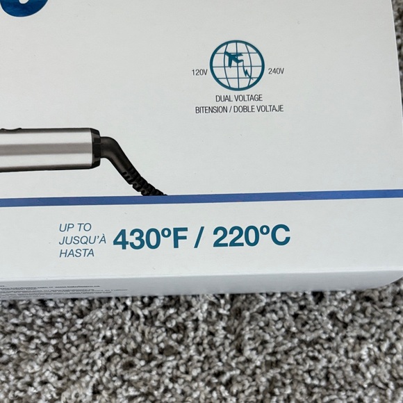 1 1/4” BaBylissPro Nano Titanium Extended Barrel Curling Iron - Picture 3 of 6